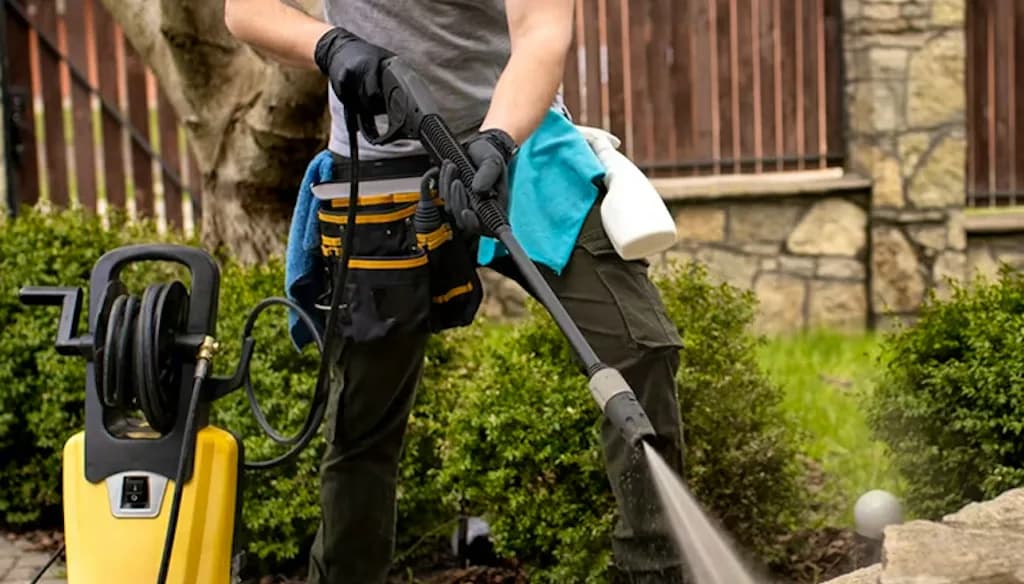 Concrete Cleaning